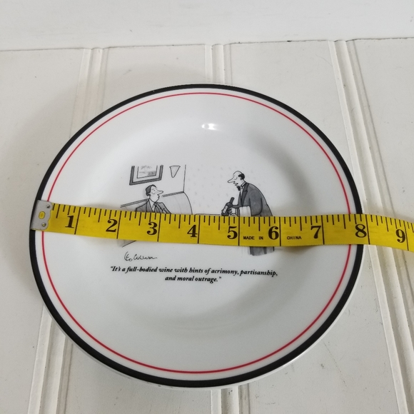 Restoration Hardware New Yorker Plate White Waiter Leo Cullum The Cartoon Bank - Picture 9 of 10